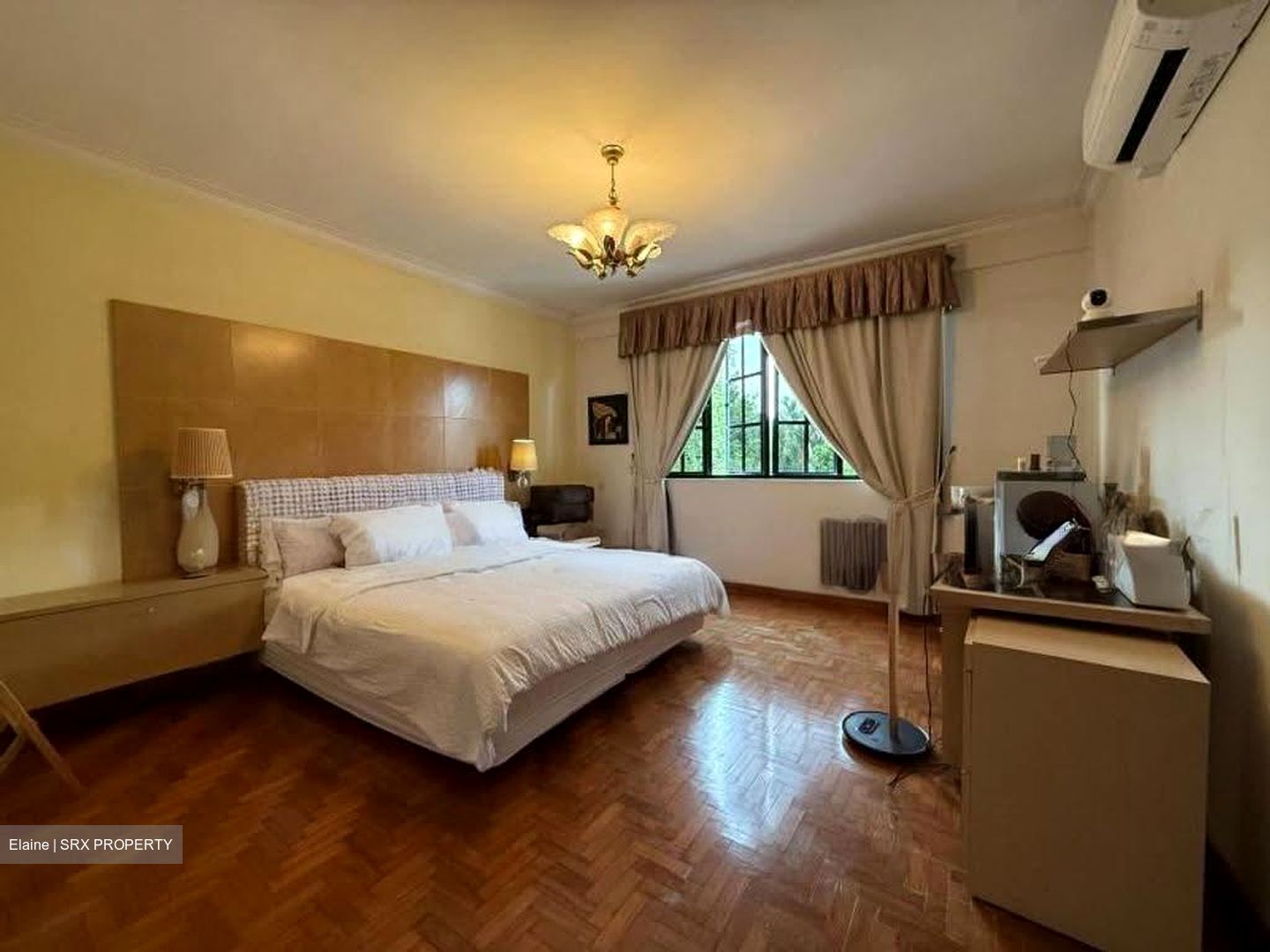 Sixth Crescent (D10), Terrace #625529341